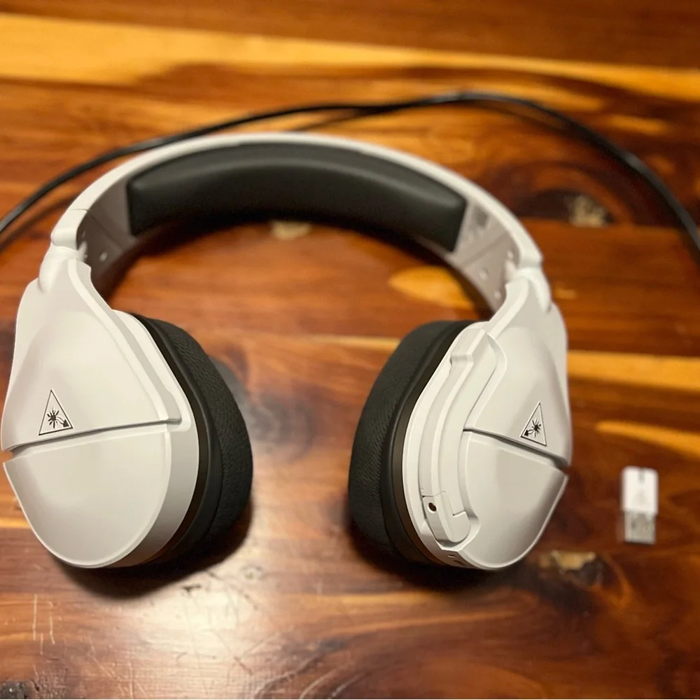 Turtle Beach Stealh 600 Gen 2 Headphones for PS or PC - only used for 3 months